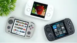 ANBERNIC Finally Reveals New (& Less Powerful) RGCUBEXX Handheld