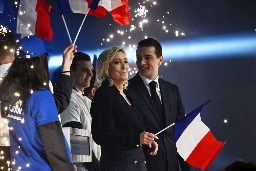 In France, the Far Right Is Beating a Divided Left