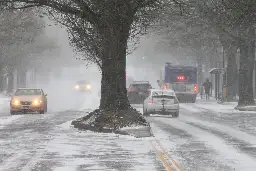 I-84 closed in Columbia River Gorge ahead of ice storm; MAX shuts down again