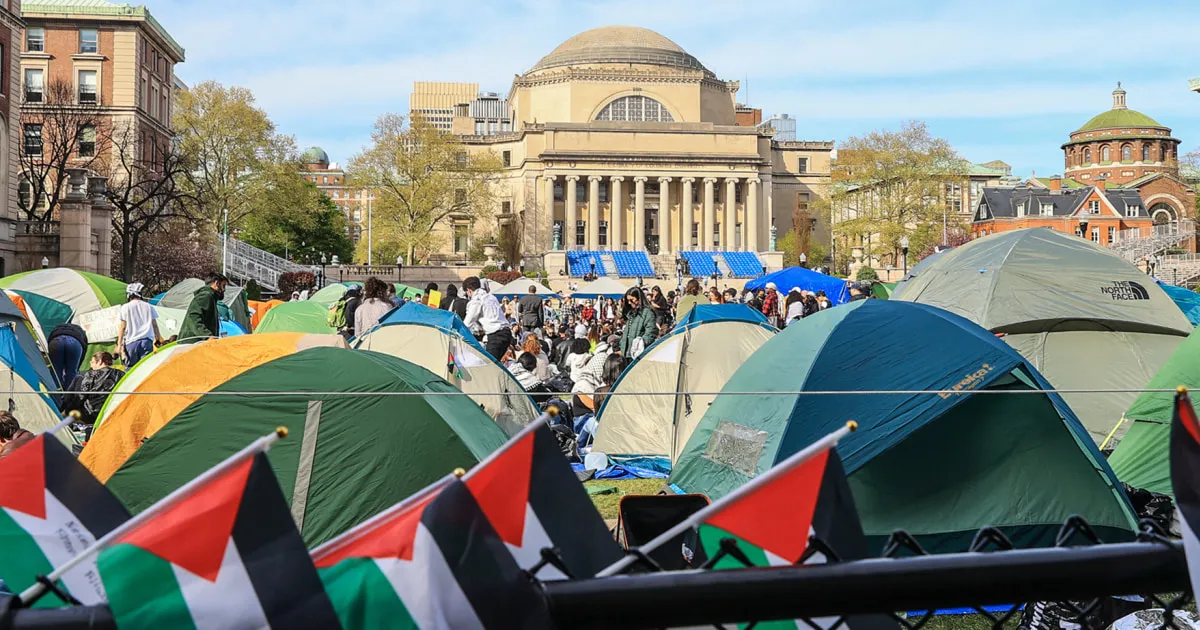 Campus protests live updates: Police arrest protesters at USC, UT Austin as pro-Palestinian demonstrations spread to more campuses