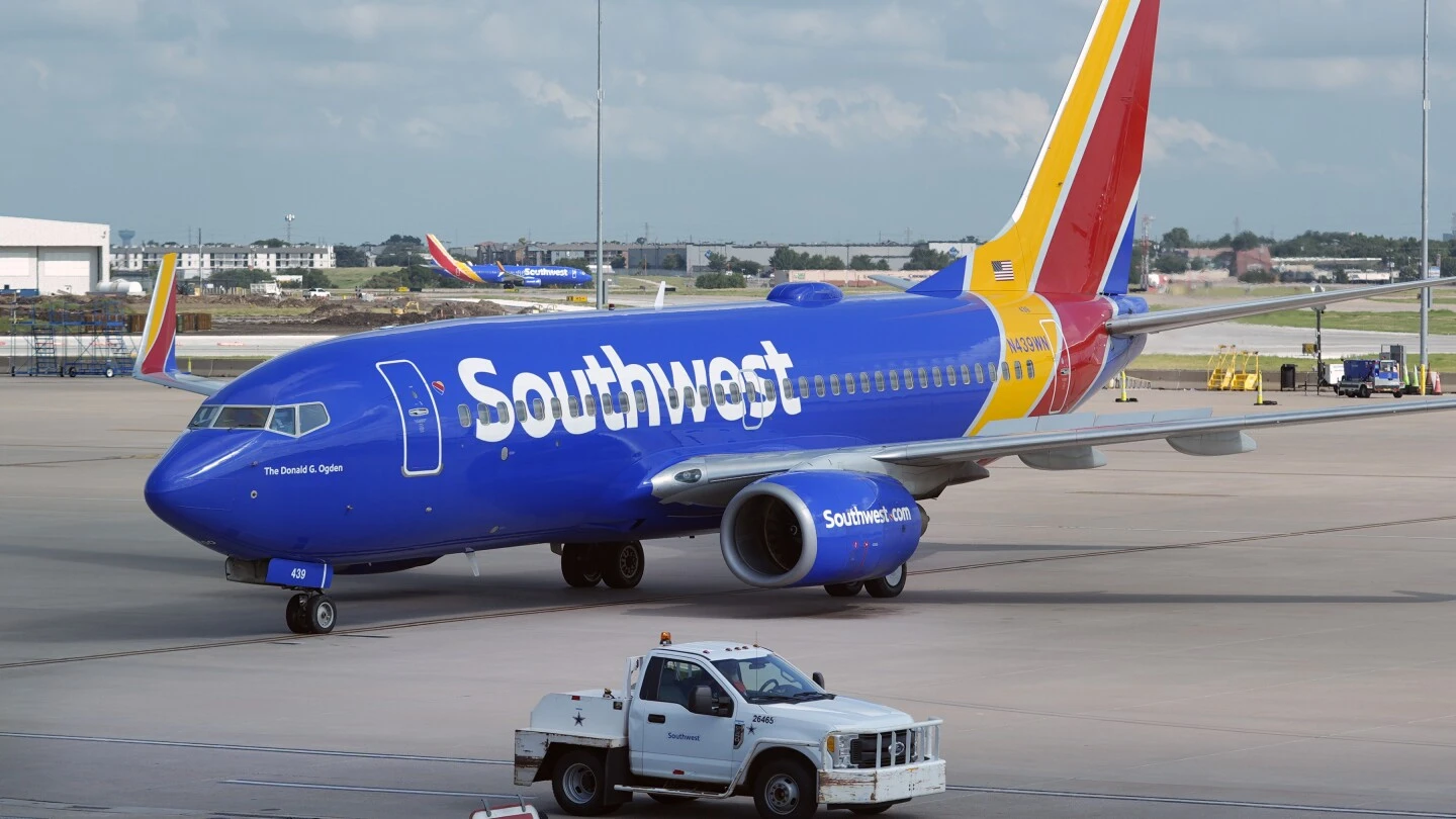 Bullet strikes Southwest Airlines plane without injuries at Dallas airport