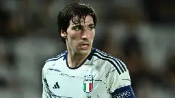 Newcastle sign Milan midfielder Tonali for £55m