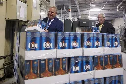 Ontario quietly moving ahead with plan to sell beer in corner stores