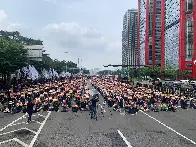 Over 10,000 truck drivers demonstrate at Korean National Assembly, "Road transport workers shouldn't have to choose between safety and making a living"