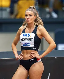 Alica Schmidt, German Runner